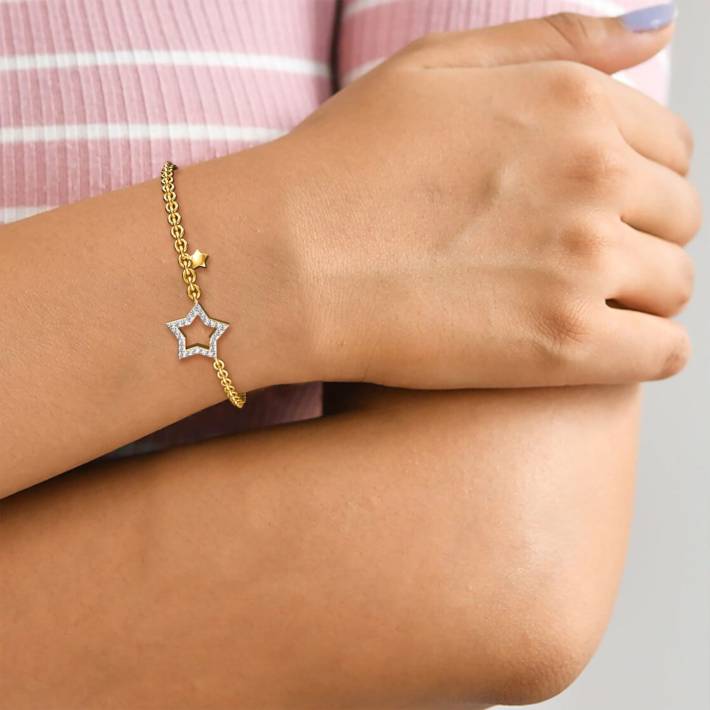White Gold Pavé Pear Halo Diamond Bracelet