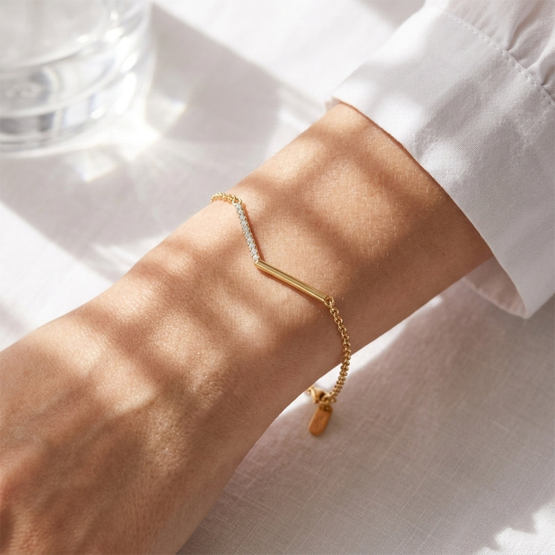 Gold Diamond V-Bar Chain Bracelet