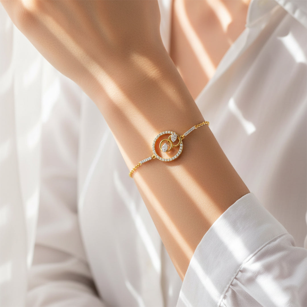 Diamond Swirl Knot Chain Bracelet Gold