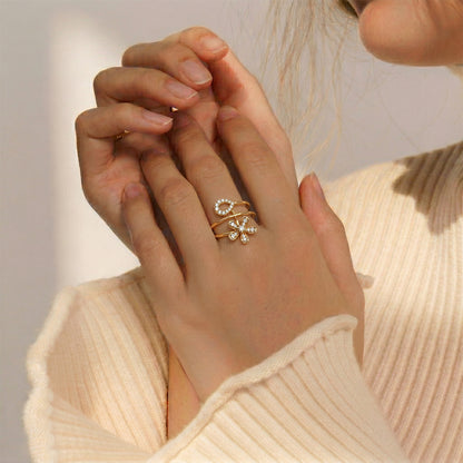 Yellow Gold Diamond Flower Eye Spiral Ring