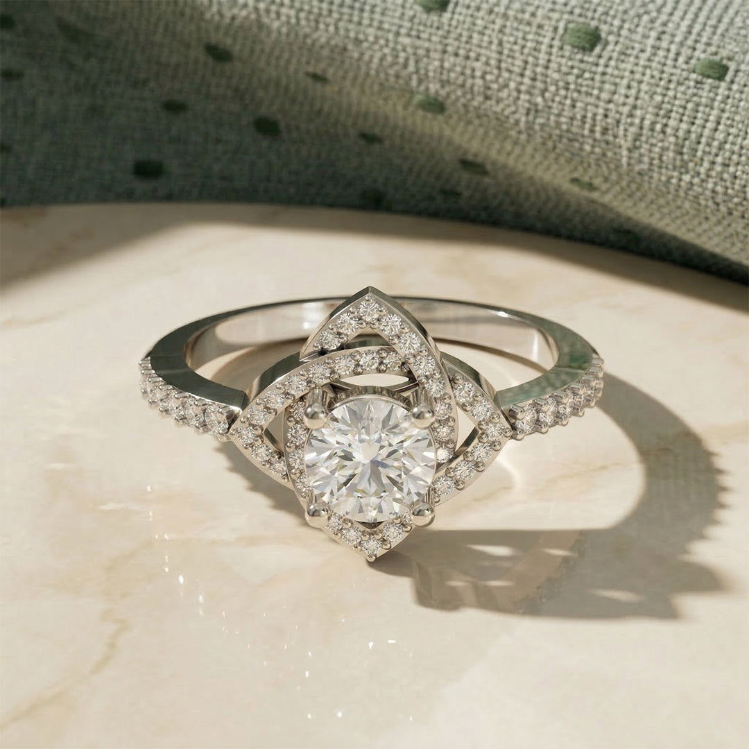 Round Diamond Geometric Halo 925 Silver Ring